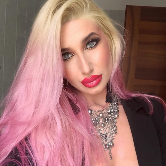 - 22” PINK BLONDE OMBRÉ STRAIGHT lace front wig *NEW*